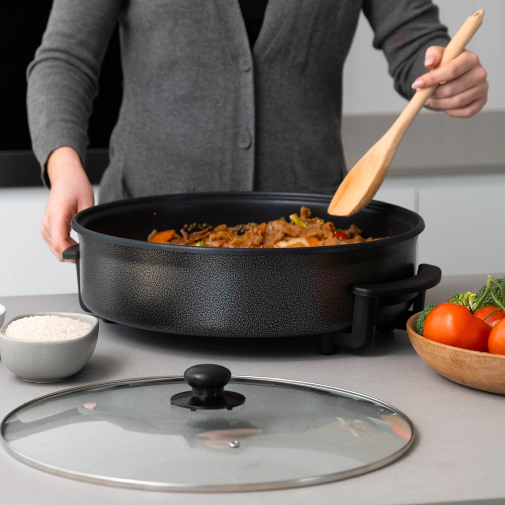 Healthy Choice Non Stick Electric Frypan Kitchen Warehouse™